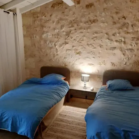 Maison Charmante Avec Jacuzzi A 度假居